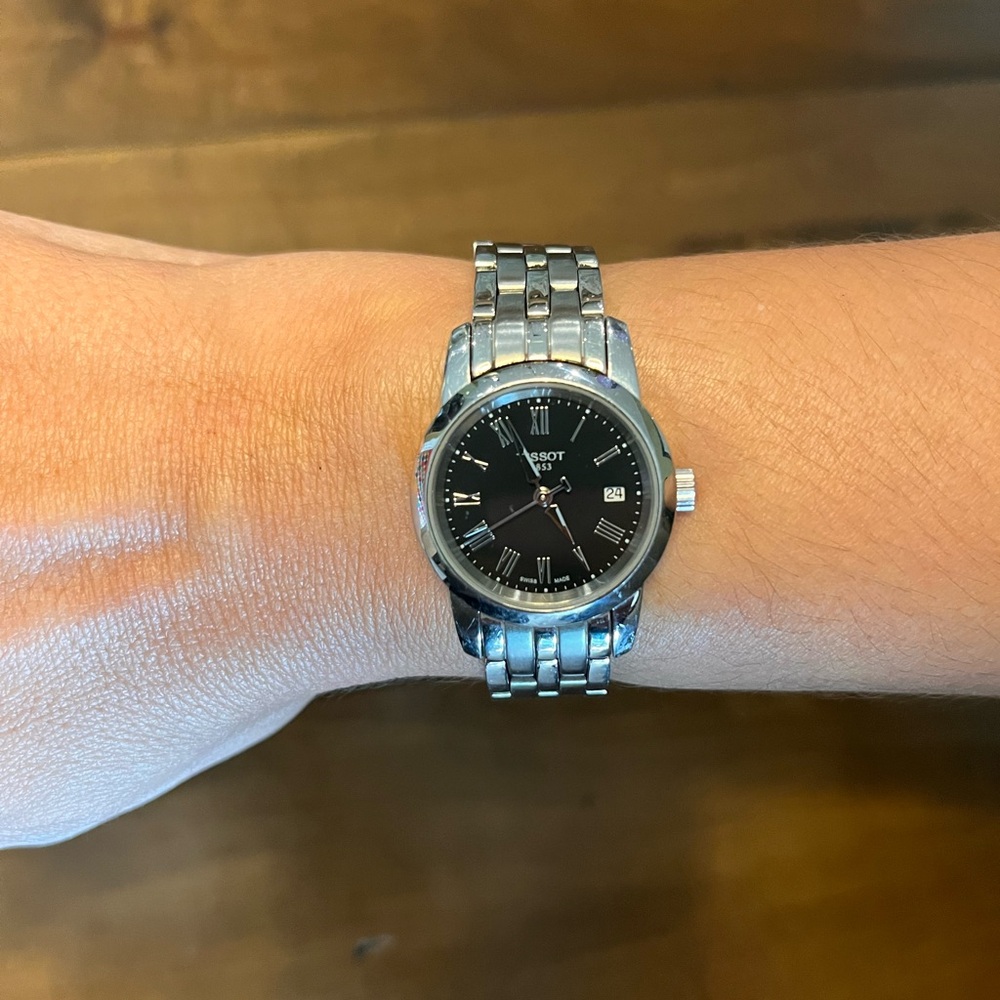 Tissot 1853 Watch Women's Silver Tone Black Dial - New Battery